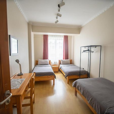 Zaya Hostel Ułan Bator Zewnętrze zdjęcie